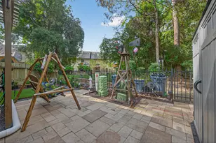 12242 Valley Lodge Pkwy, Humble, TX 77346 - Photo 9