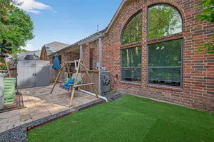 12242 Valley Lodge Pkwy, Humble, TX 77346 - Photo 11