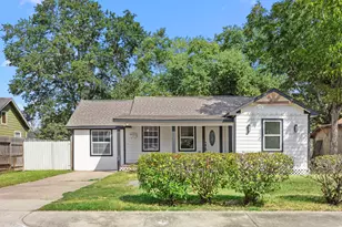 905 Elm Ave, Pasadena, TX 77506 - Photo 1