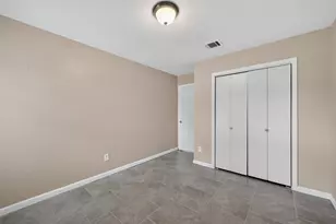 14118 Louan Ct, Sugar Land, TX 77498 - Photo 25
