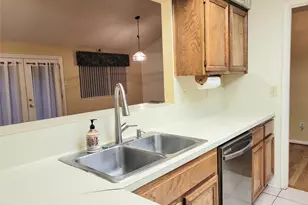 15239 Ensenada Dr, Houston, TX 77083 - Photo 13