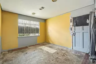 5206 Polly St, Houston, TX 77016 - Photo 17