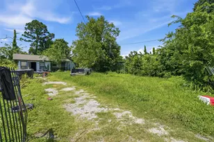 5206 Polly St, Houston, TX 77016 - Photo 7