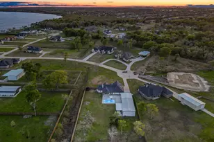 5611 Arrowhead Pt Dr, Baytown, TX 77523 - Photo 29