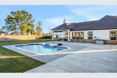 5611 Arrowhead Point Drive, Baytown, TX 77523 - Photo 21