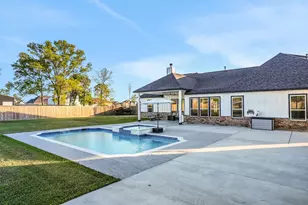 5611 Arrowhead Pt Dr, Baytown, TX 77523 - Photo 21