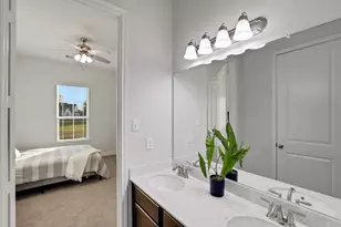 5611 Arrowhead Pt Dr, Baytown, TX 77523 - Photo 17