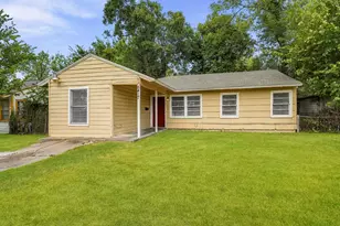 5417 Kenilwood Dr, Houston, TX 77033 - Photo 1