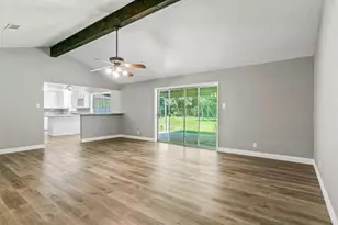 3640 Whippoorwill St, Orange, TX 77632 - Photo 9