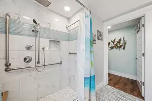 2211 28th St, Galveston, TX 77550 - Photo 25