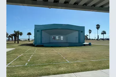 2211 28th Street, Galveston, TX 77550 - Photo 43