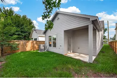 90 Burress Street #A, Houston, TX 77022 - Photo 11