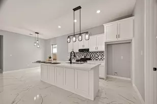 90 Burress St, Houston, TX 77022 - Photo 25