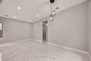 90 Burress St, Houston, TX 77022 - Photo 21