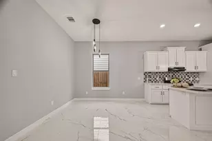 90 Burress St, Houston, TX 77022 - Photo 19