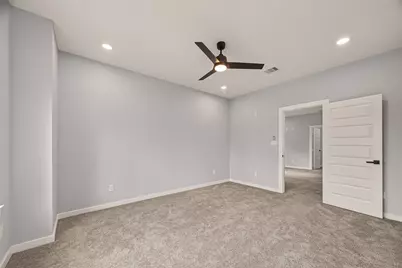 90 Burress Street #A, Houston, TX 77022 - Photo 31