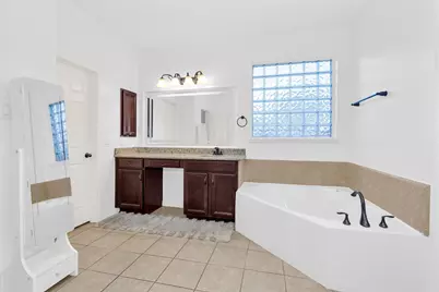 2944 Auburn Woods Drive, Pearland, TX 77581 - Photo 17