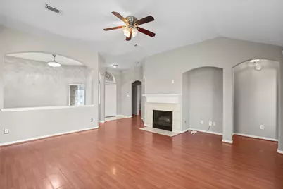 12602 Stratford Heights Drive, Sugar Land, TX 77498 - Photo 5