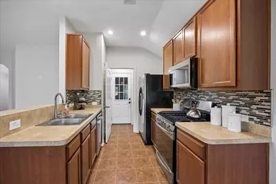 431 De Coster Boulevard, Alvin, TX 77511 - Photo 11