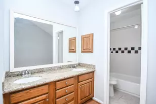 2430 Long Reach Dr, Sugar Land, TX 77478 - Photo 21