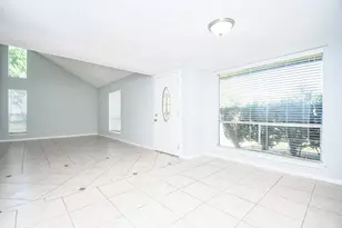 2430 Long Reach Dr, Sugar Land, TX 77478 - Photo 3