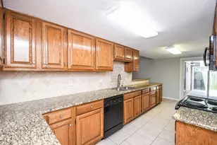 2430 Long Reach Dr, Sugar Land, TX 77478 - Photo 11