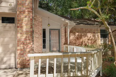 6 S Pineplank Court, The Woodlands, TX 77381 - Photo 3
