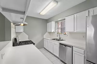 6 S Pineplank Court, The Woodlands, TX 77381 - Photo 13