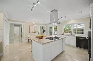 98 Breezy Point Pl, The Woodlands, TX 77381 - Photo 17