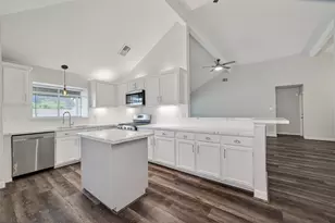 6915 Glen Rosa Dr, Katy, TX 77494 - Photo 13