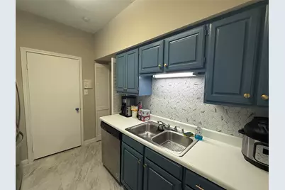 2475 Underwood Street #381, Houston, TX 77030 - Photo 7