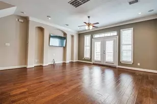 1126 Hempstead Villa Ln, Houston, TX 77008 - Photo 3