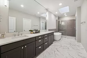 806 Glowing Dawn Dr, Houston, TX 77018 - Photo 17