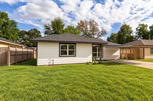 811 Gober St, Houston, TX 77017 - Photo 1