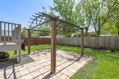 427 Yale Oaks Lane, Houston, TX 77091 - Photo 29