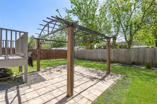 427 Yale Oaks Ln, Houston, TX 77091 - Photo 29