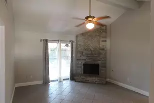 3014 Windemere Dr, Pearland, TX 77584 - Photo 11