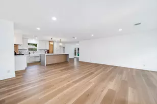 10814 Moonlight Dr, Houston, TX 77096 - Photo 5