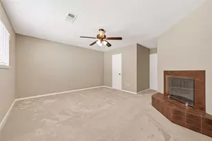 13884 Hollowgreen Dr, Houston, TX 77082 - Photo 39