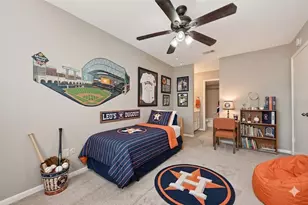 13884 Hollowgreen Dr, Houston, TX 77082 - Photo 31