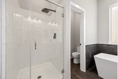 8451 Berry Brush Lane, Houston, TX 77022 - Photo 21
