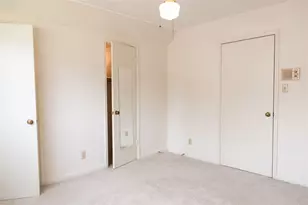 10111 Kerrwood Ln, Houston, TX 77080 - Photo 27