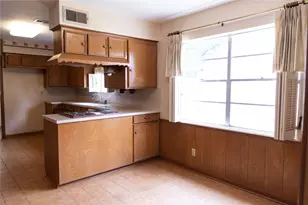 10111 Kerrwood Ln, Houston, TX 77080 - Photo 17
