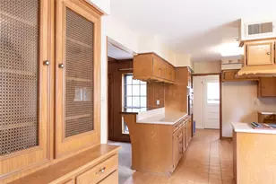 10111 Kerrwood Ln, Houston, TX 77080 - Photo 19