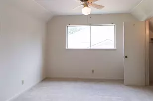 10111 Kerrwood Ln, Houston, TX 77080 - Photo 31