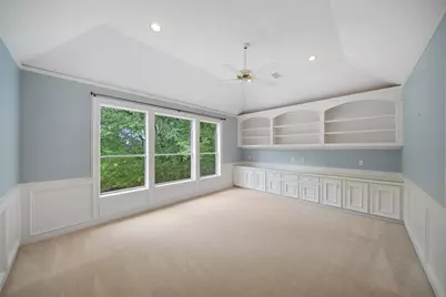 66 S Taylor Point Drive, The Woodlands, TX 77382 - Photo 41