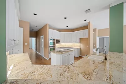 66 S Taylor Point Drive, The Woodlands, TX 77382 - Photo 17