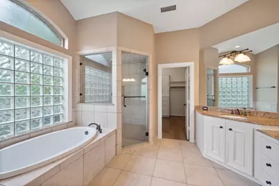 66 S Taylor Point Drive, The Woodlands, TX 77382 - Photo 29