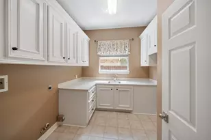 66 S Taylor Point Dr, The Woodlands, TX 77382 - Photo 43