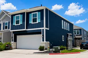 624 Pelican Dr, Kemah, TX 77565 - Photo 1